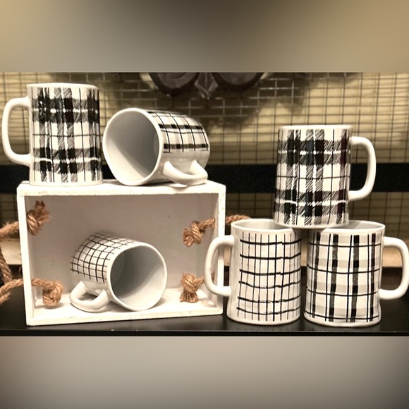 NEW Set of 6 Farmhouse Black & White Plaid Ceramic Coffee Tea Cups Mugs - Picture 15 of 15